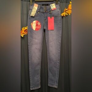 Women's Skinny Jeans in Blue